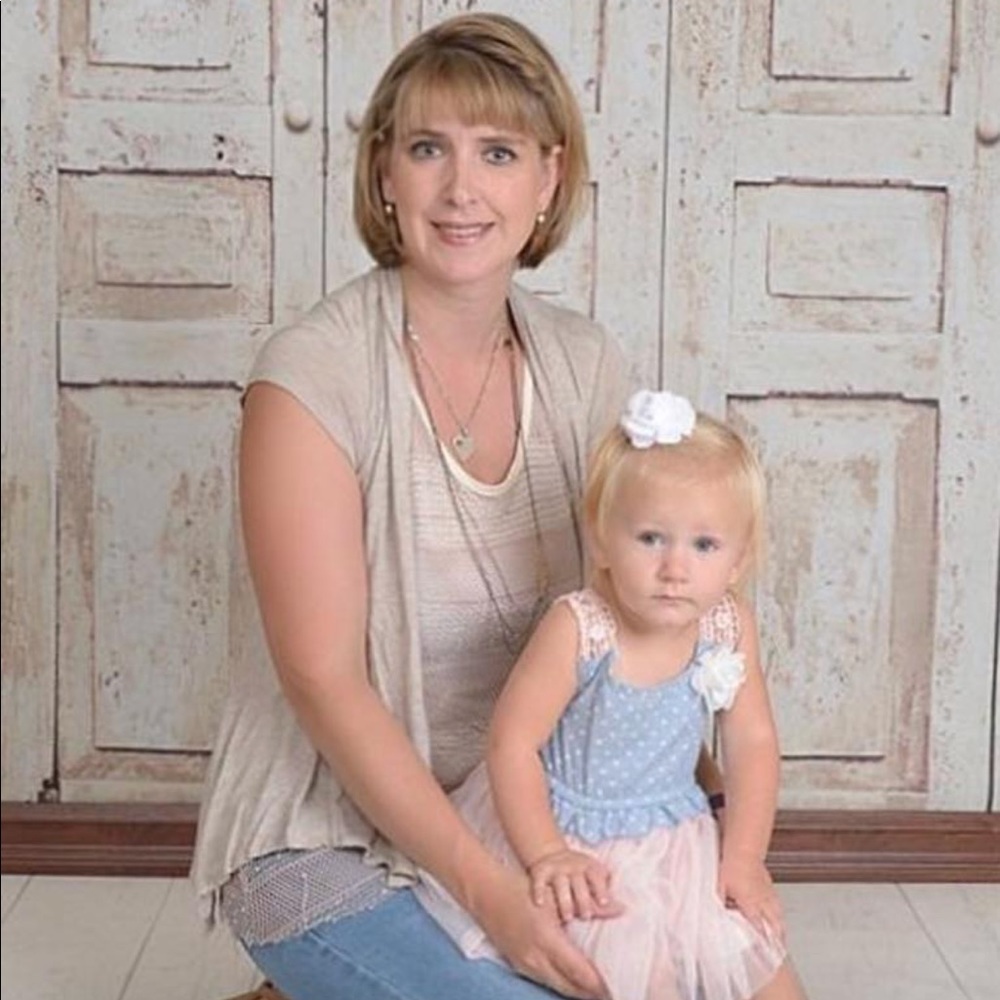 Meet your Posher, Candice